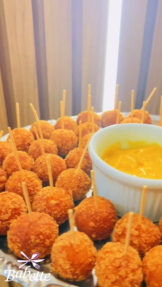 Salgados e fritos do buffet Babette