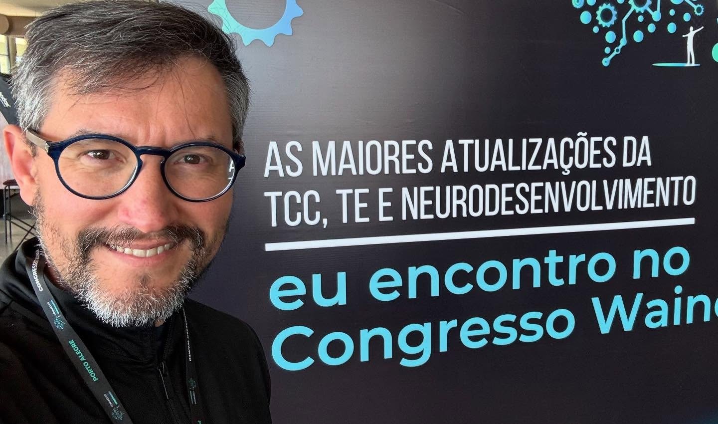 Rudinei Brum em congresso de Terapia Cognitivo-Comportamental